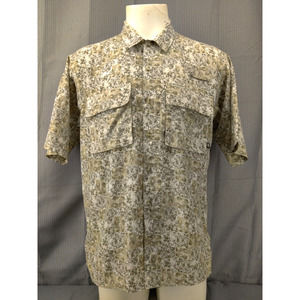 Columbia GRT Shirt Men Medium Button Short Sleeve Hiking Fishing Lightweight